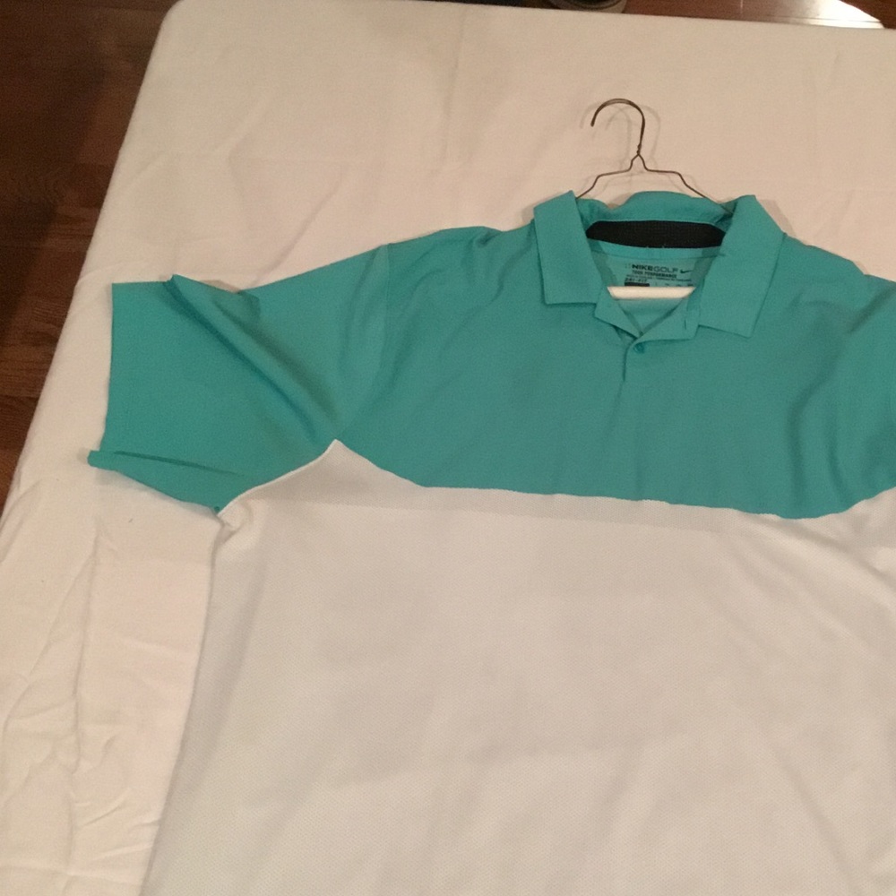 Nike Golf Tour Performance DRI-FIT